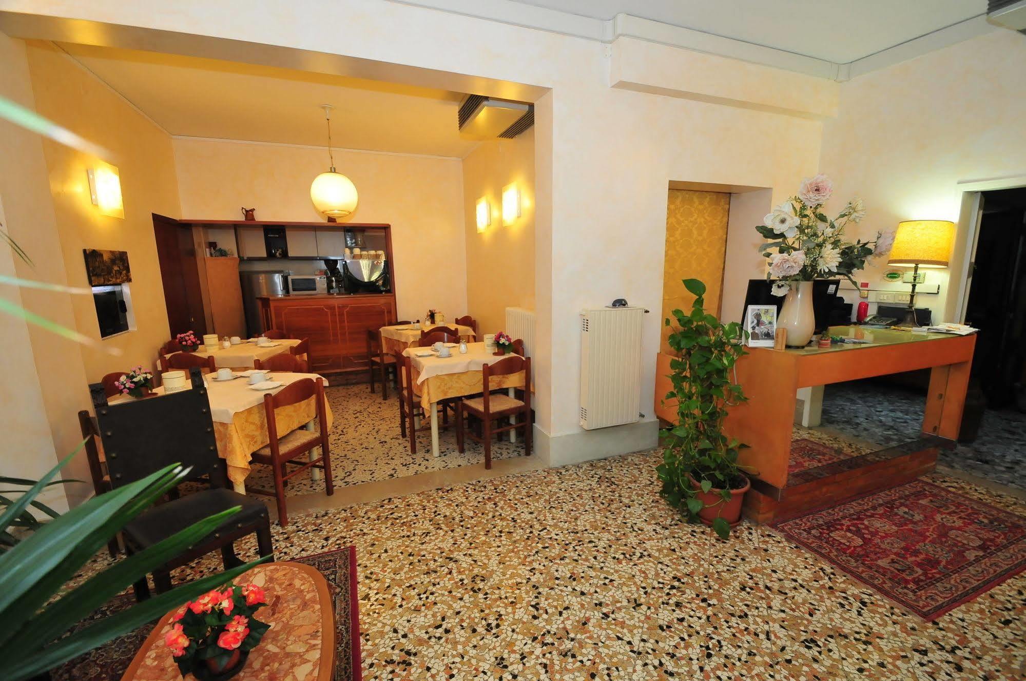 Locanda Sant'Anna Hotel Venice Exterior photo